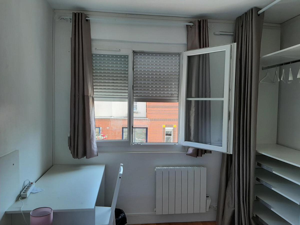 Pratique Et Calme Dans Centre De Evry Apartment Courcouronnes Exterior foto